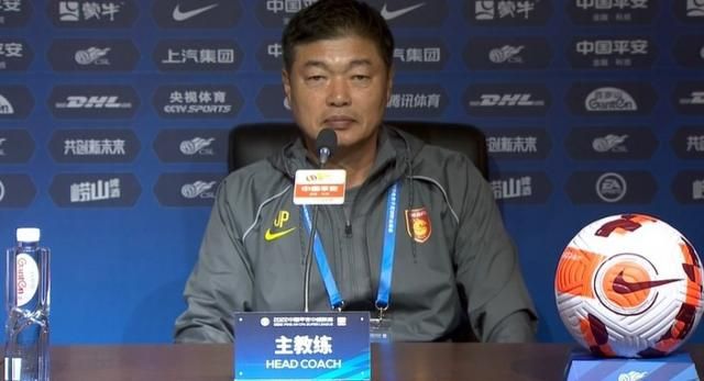 2022年8月，艾玛·罗伯茨和科迪·约翰在纽约被拍到接吻画面后，证实了恋情。