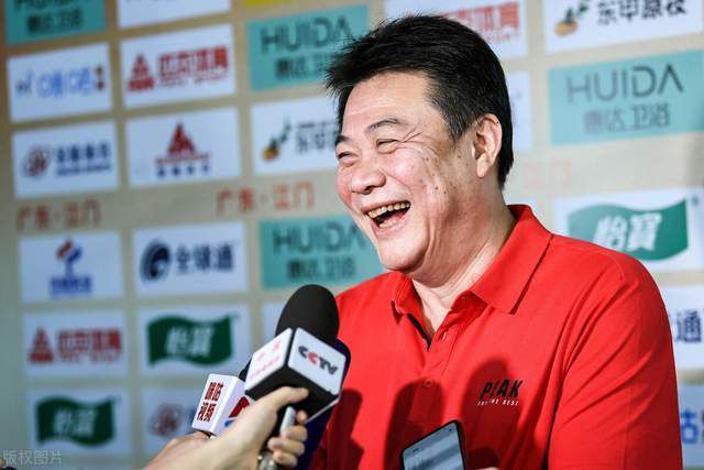 《这就是命》校园路演 王迅被撞脸梁超变吃货 2017-11-22 《这就是命》导演王丹、主演王迅、梁超、金圣柱、黄小蕾乘坐“好运专列”，现身成都、太原两地。