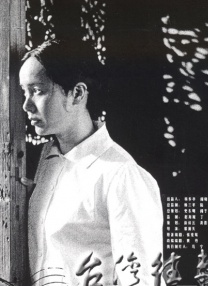 《猎屠》聚焦“杀猪盘”骗局 2022-08-18 反诈电影《猎屠》正在热映，影片根据四川公安干警破获的一起跨国“杀猪盘”真实诈骗案件创作改编，影片对于“杀猪盘”等电信网络诈骗的描写引发观众热议。