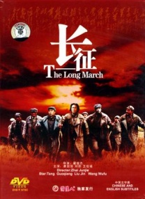 辛柏青以克制的语调与细微的表情变化，将多重心理博弈演绎得惊心动魄。