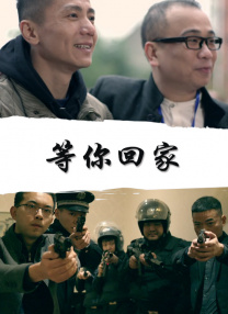 2020-10-26 10月26日，白敬亭在个人社交平台发布了一张与演员倪大红的合影，图片高度模糊，疑是经过数次放大后的截图。