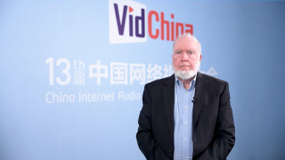 2019年，微软一名女工程师写 中国演员黄晓明提问比尔·盖茨：如何实现健康平等?